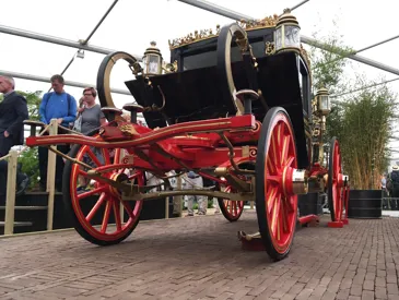 The British Queen’s Australian State Coach at the Chelsea Flower Show