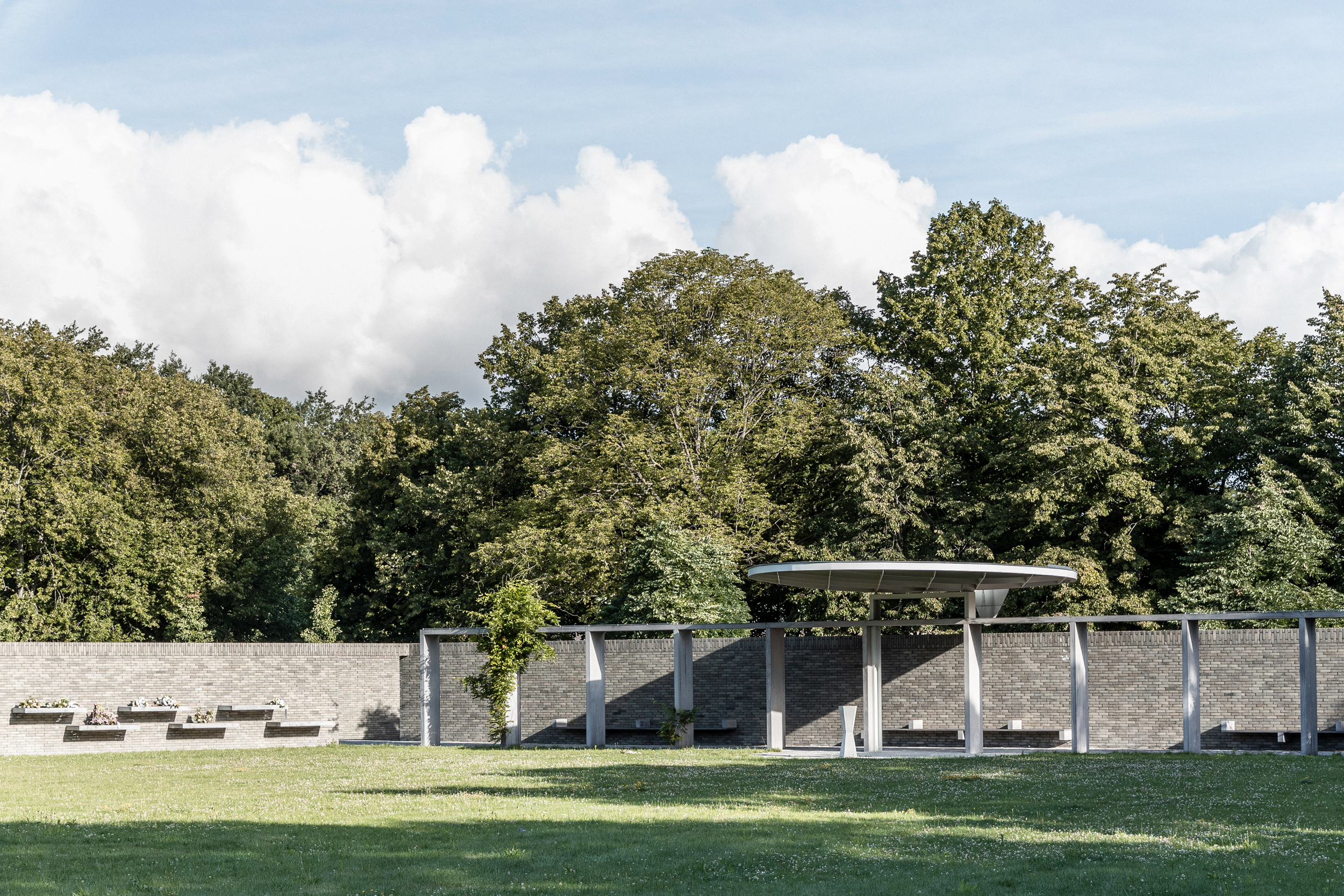 sEptEm facing brick is the perfect combination with concrete in development of new area for scattering ashes